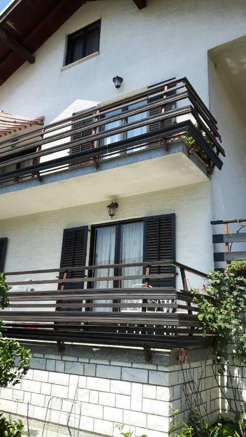 App Bajic Apartment อูมัค ภายนอก รูปภาพ